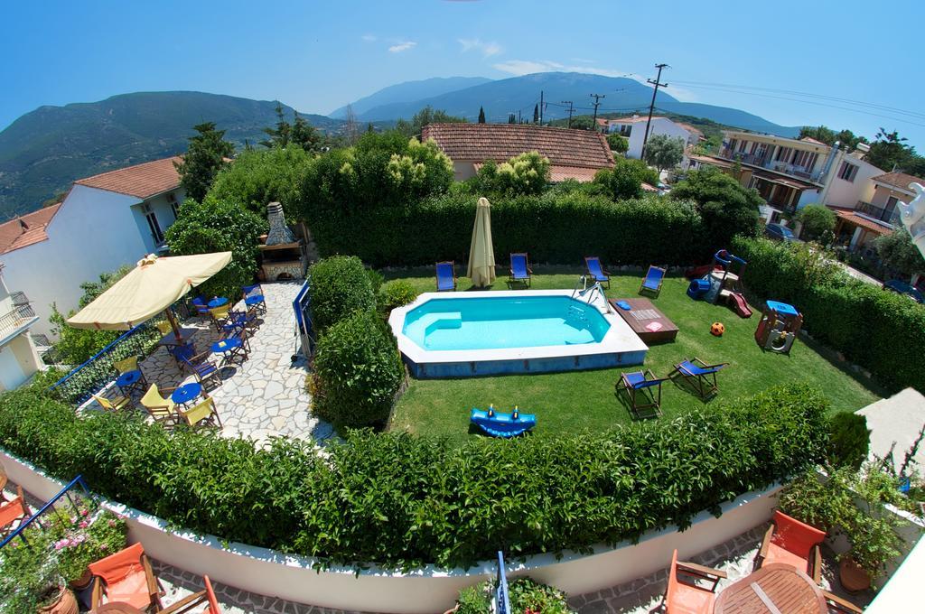 Kalypso Studios & Apartments Karavomylos Buitenkant foto