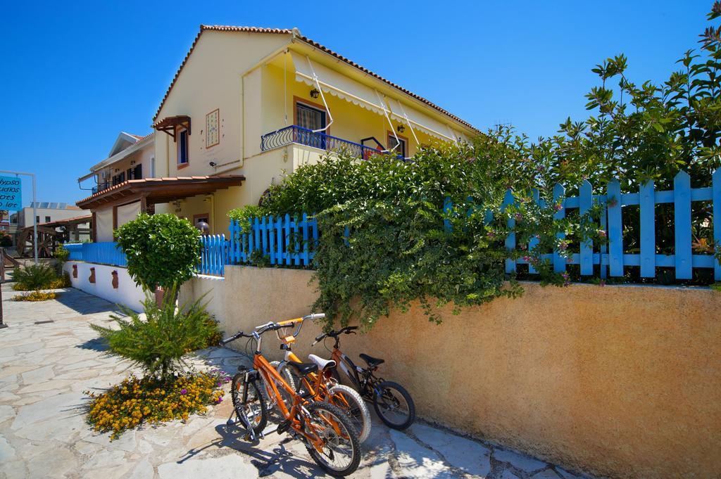 Kalypso Studios & Apartments Karavomylos Buitenkant foto