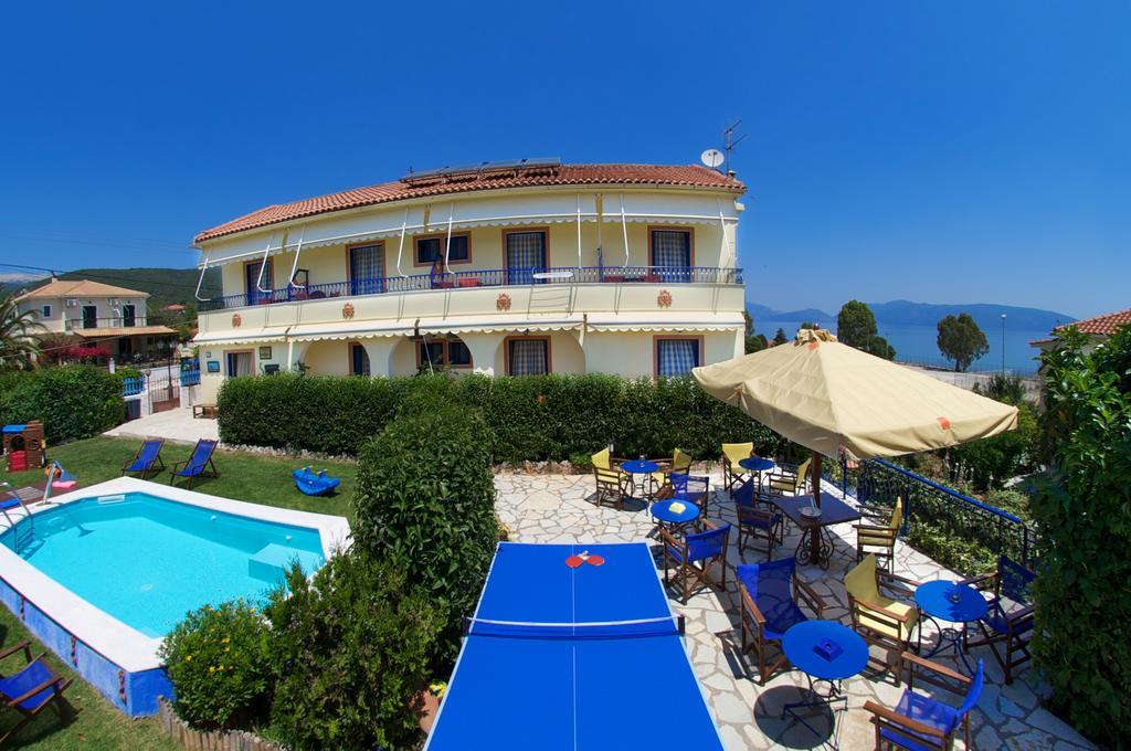 Kalypso Studios & Apartments Karavomylos Buitenkant foto