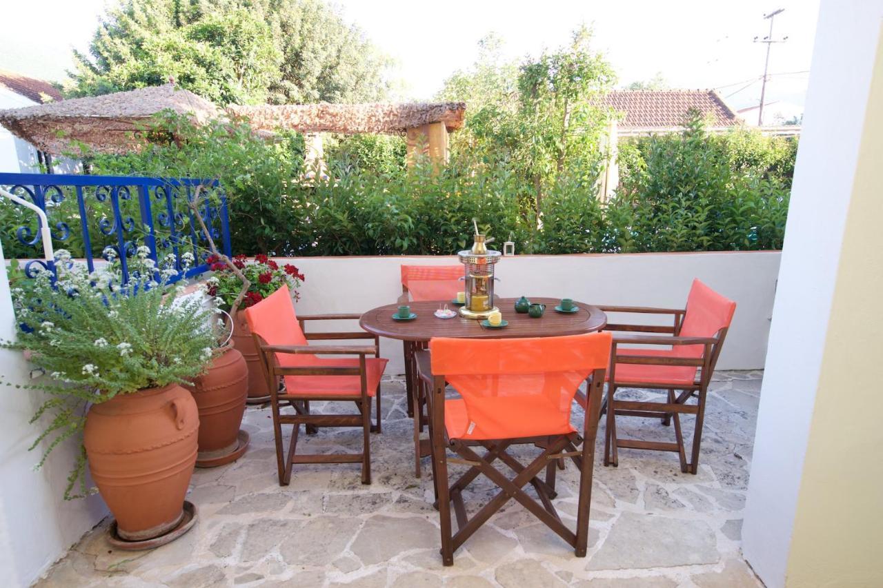 Kalypso Studios & Apartments Karavomylos Buitenkant foto