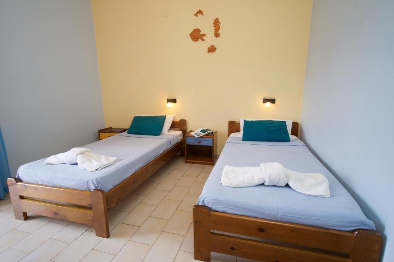 Kalypso Studios & Apartments Karavomylos Buitenkant foto
