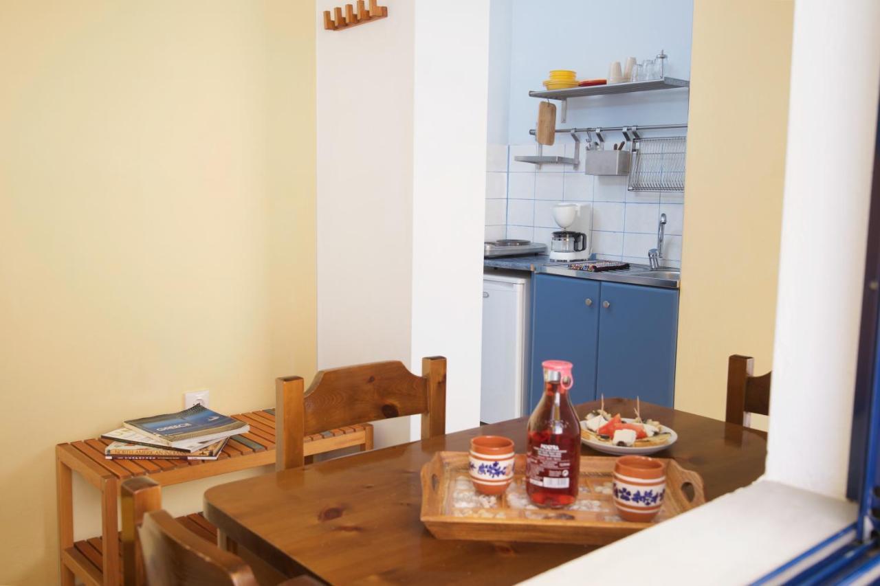 Kalypso Studios & Apartments Karavomylos Buitenkant foto