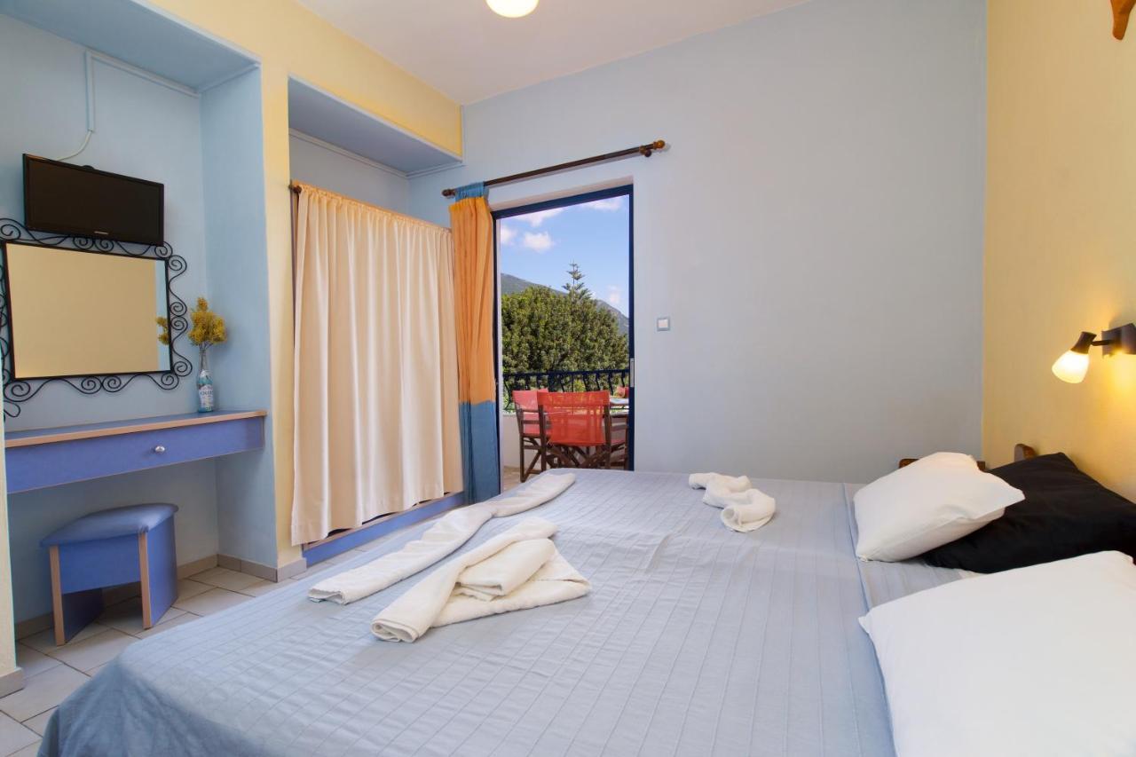Kalypso Studios & Apartments Karavomylos Buitenkant foto